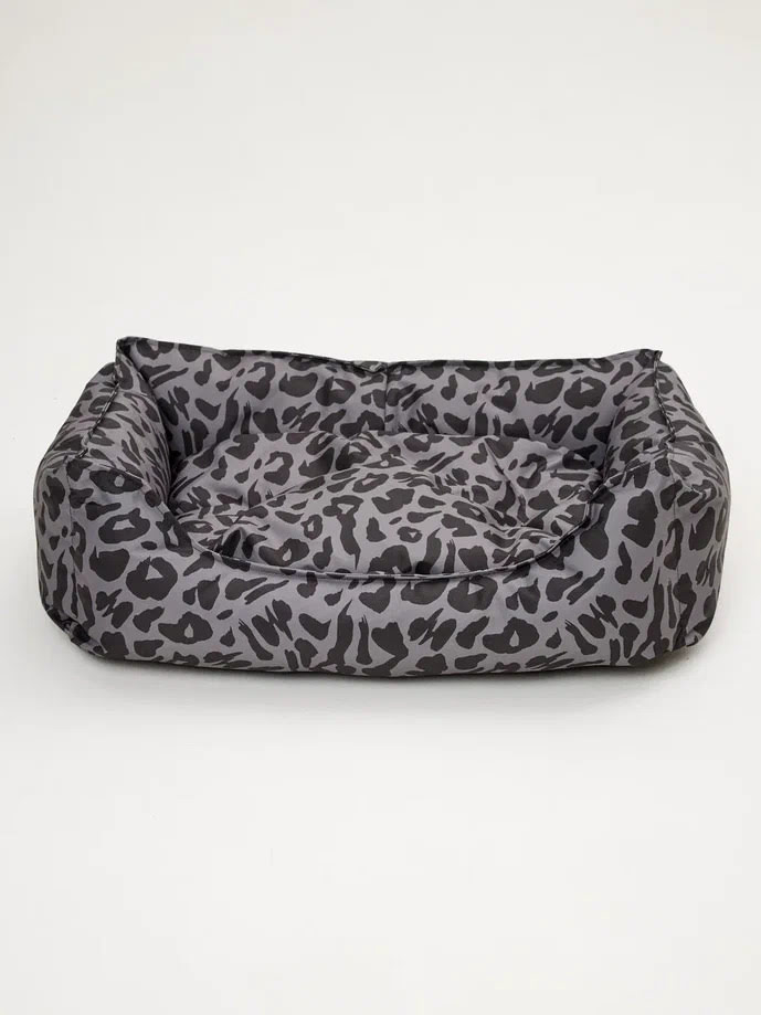 Лежанка LionPets Animal Leo Размер: 2 (80х60х20см)